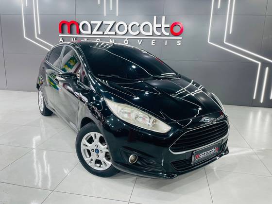 FORD FIESTA 1.6 TITANIUM SEDAN 16V FLEX 4P POWERSHIFT FORD FIESTA 1.6 TITANIUM SEDAN 16V FLEX 4P POWERSHIFT